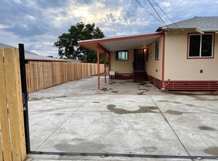 87-225 Kulaaupuni St, Waianae, HI 96792