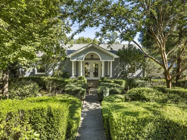 3059 Lee St SE, Smyrna, GA 30080