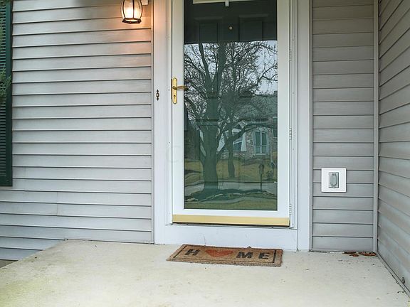 3rd image of 4381 Knickel Dr