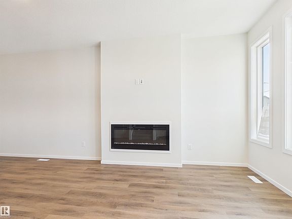 5th image of 87 Sereno Ln