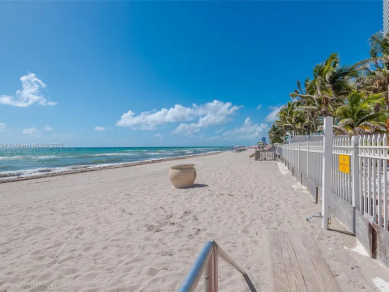 3505 S Ocean Dr #504 — Photo 11