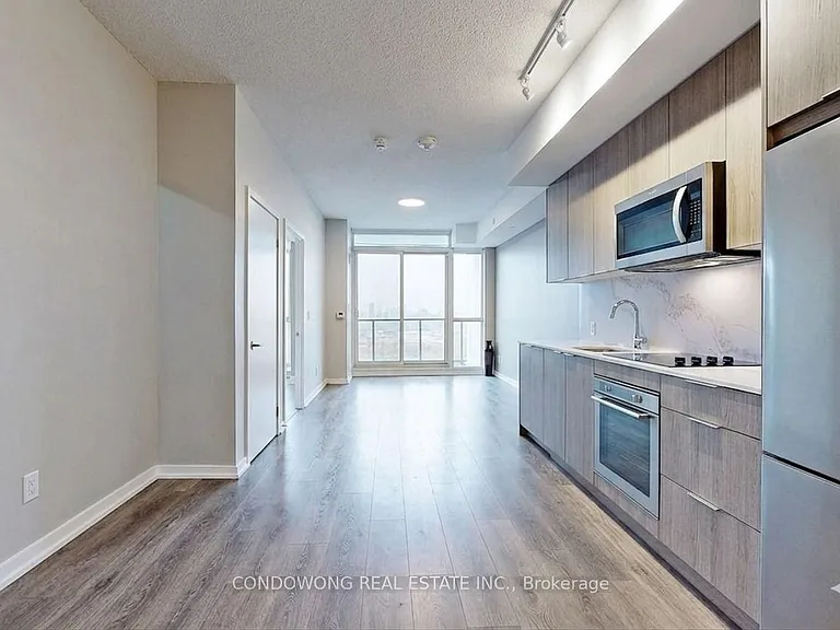 32 Forest Manor Rd #2201 — Photo 1