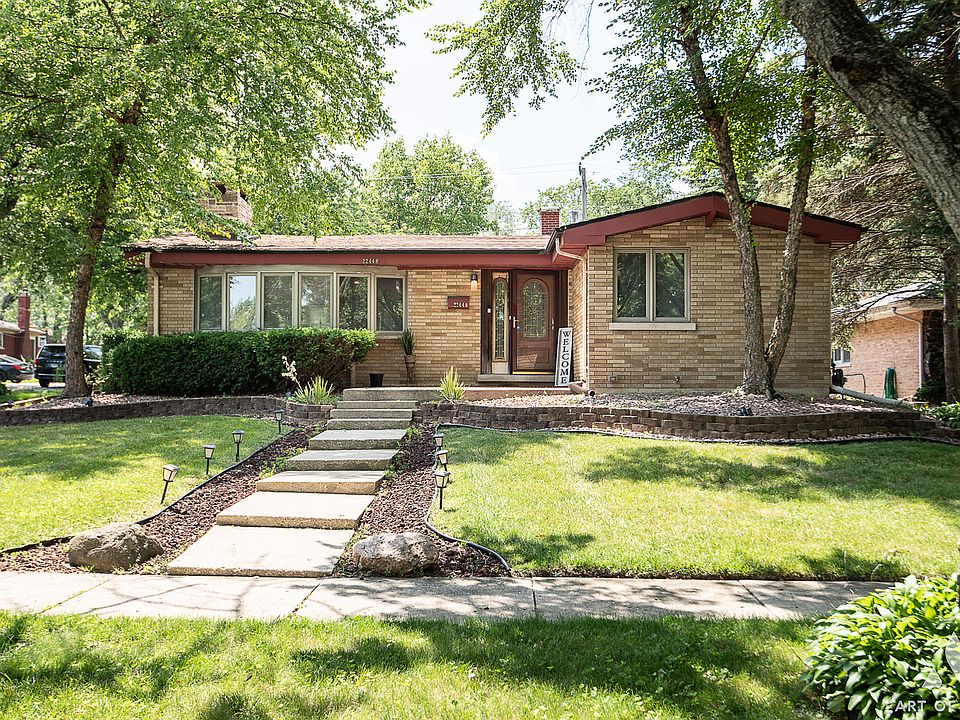 1st image of 22448 Lawndale Ave