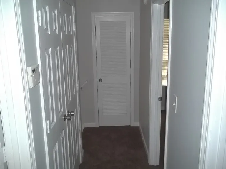 610 Waynes Ct SE — Photo 15