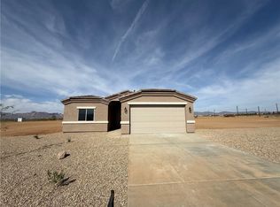 407 S Lochiel Rd, Golden Valley, AZ 86413