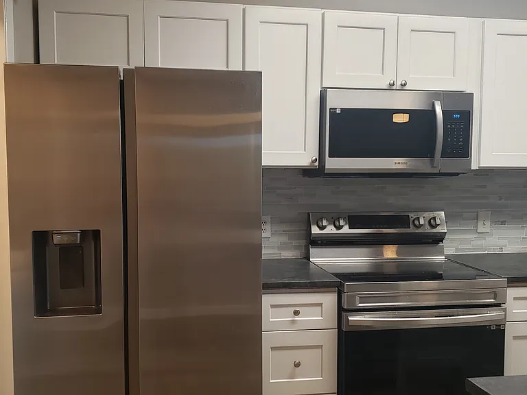 6756 Willowbrook Dr #5 — Photo 3