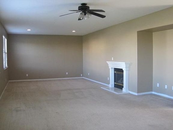 4th image of 10919 Woodring Dr