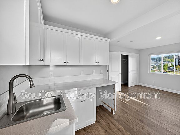 5th image of 17022 SW Lemongrass Ln