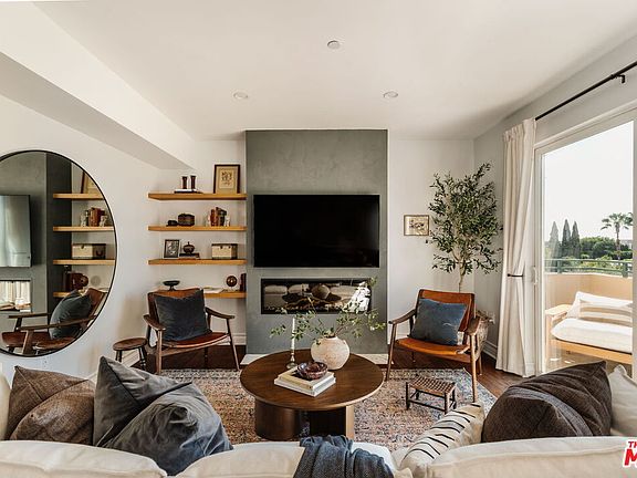 4th image of 8866 Alcott St #Penthouse 4