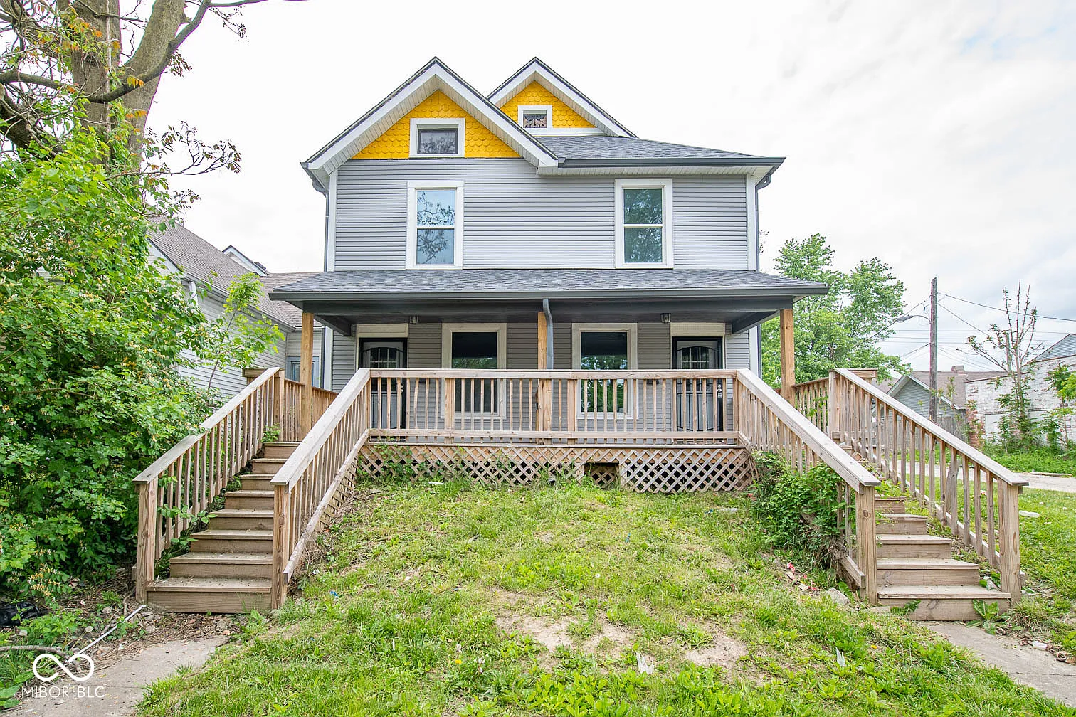 246 N Beville Ave photo 1