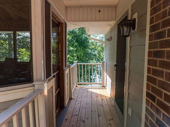 5th image of 1172 Big Oak Ln