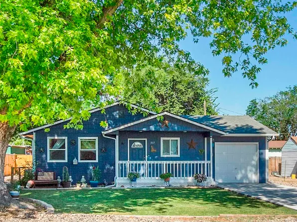 317 W Park Ave, New Plymouth, ID 83655