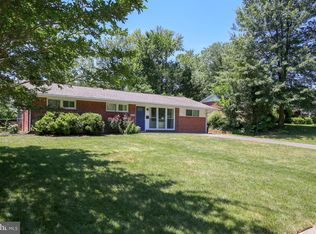 6302 Saddle Tree Dr, Alexandria, VA 22310