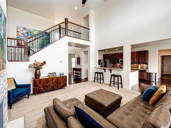 5th image of 575 Heritage Trail