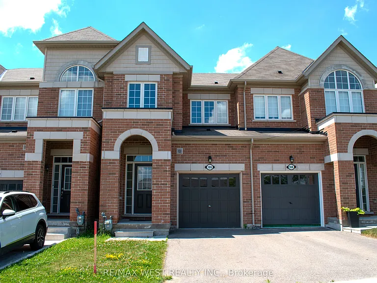 186 Parkinson Cres — Photo 2