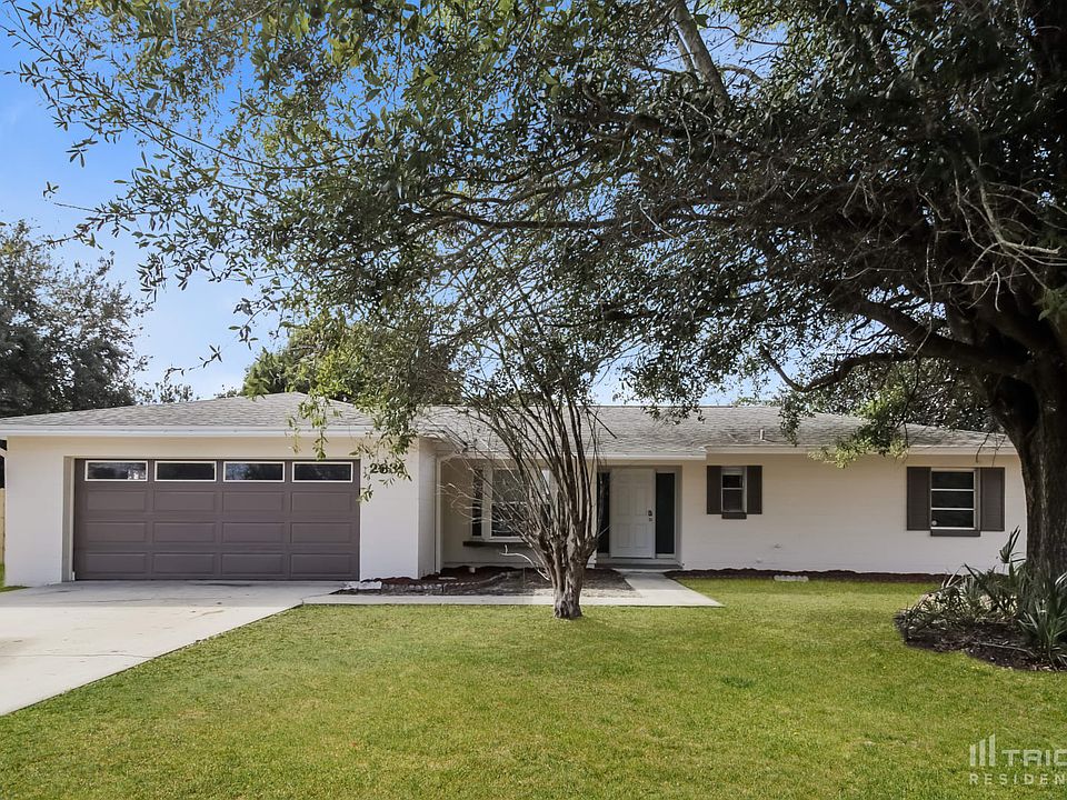 1st image of 2831 Hayes Ln