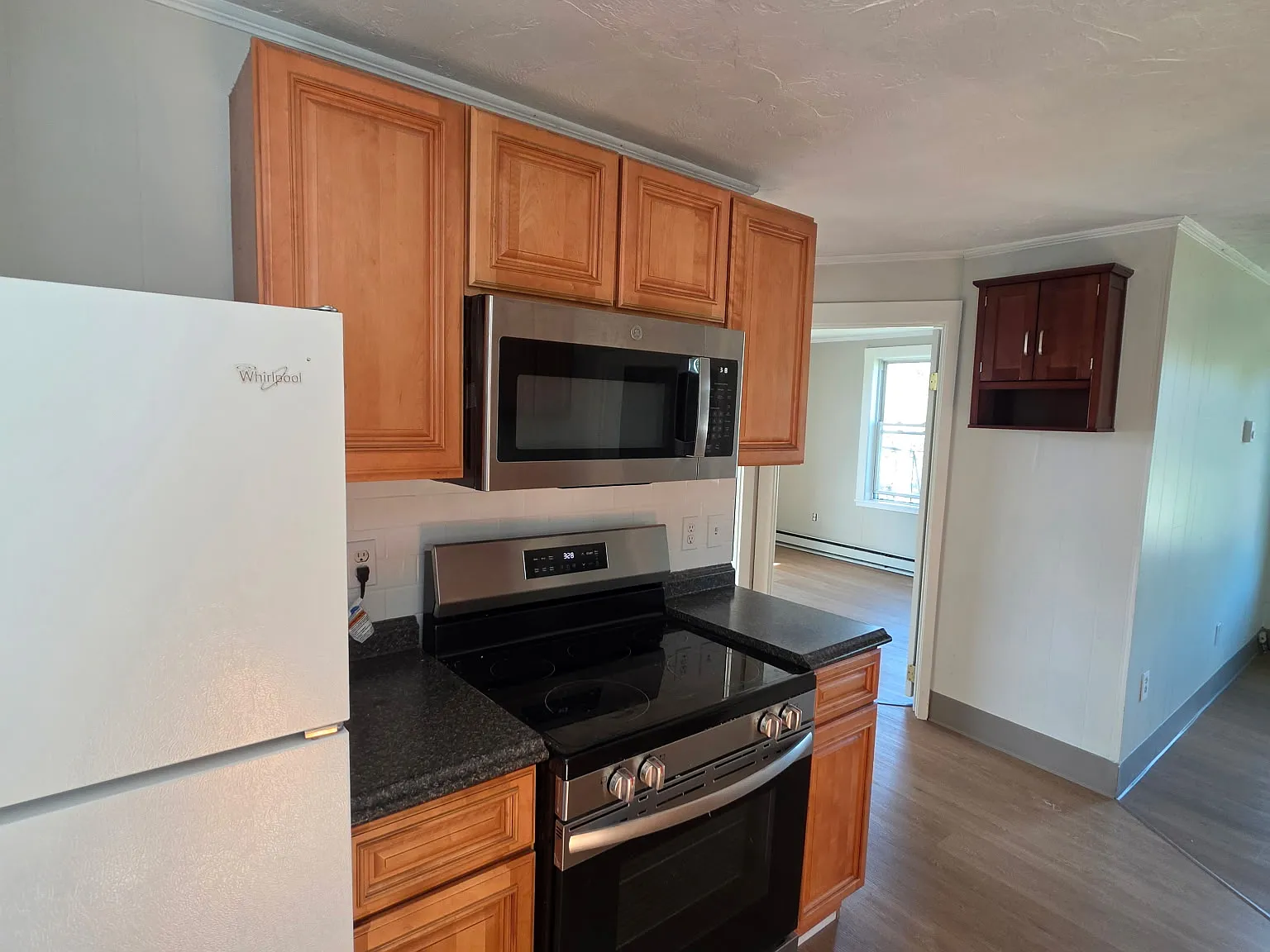 1 bed, 625 sqft, $1,800 — Photo 4