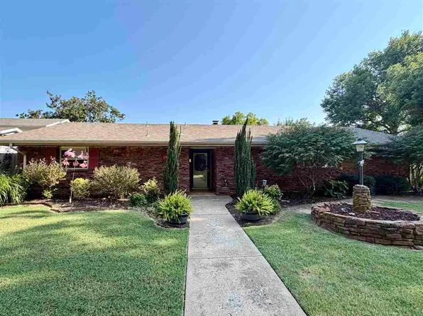 2900 Canterbury Ave, Ponca City, OK 74604