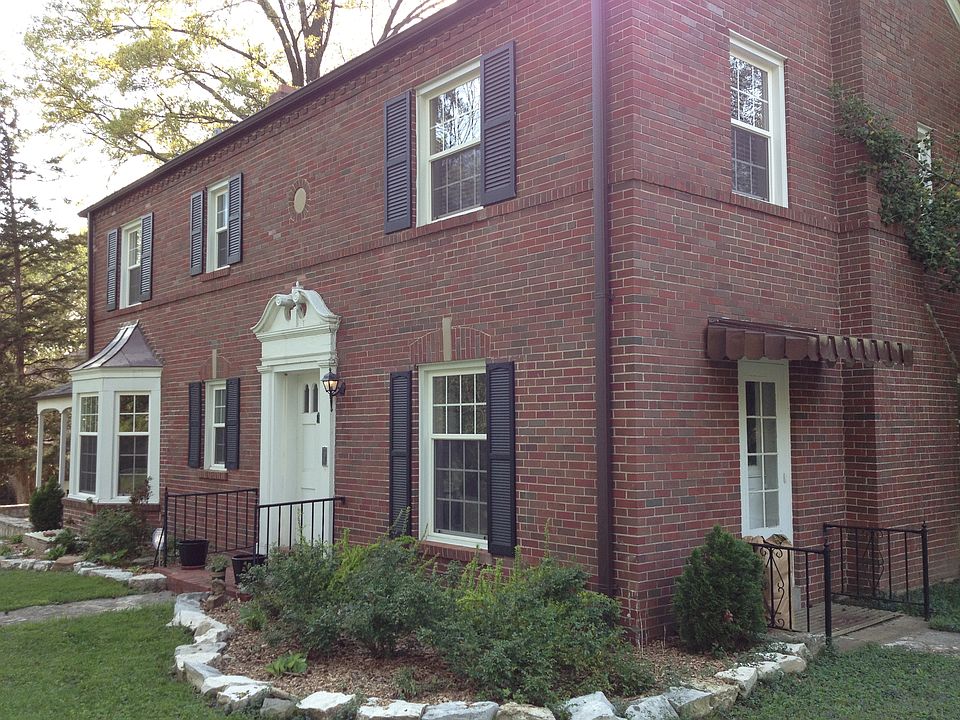 1st image of 27 Grantwood Ln