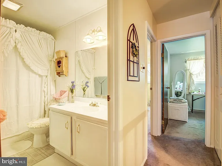 12390 Boncrest Dr — Photo 14