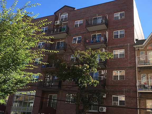 5th image of 141-18 Cherry Ave #2G