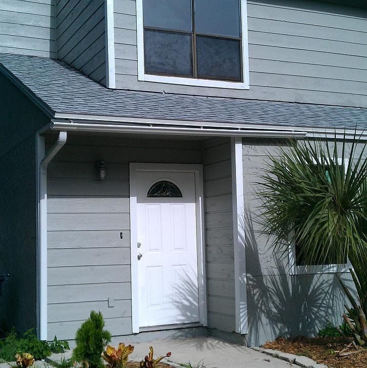 1st image of 16 Jasmine Pl
