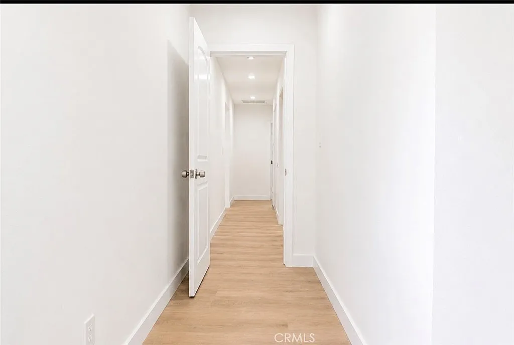 3 bed, 1686 sqft, $4,500 — Photo 4