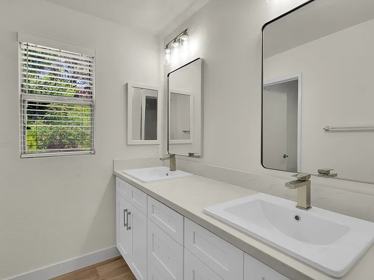 1337 Verbena Ct — Photo 21