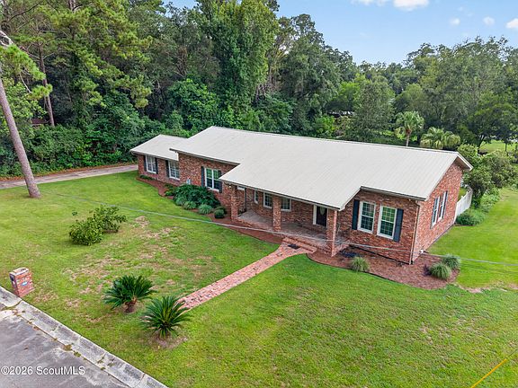 5th image of 1007 Dogwood Dr