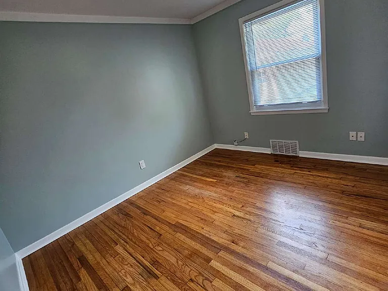 8457 McKinley Ave — Photo 8