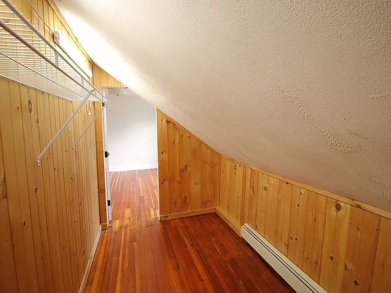 40 Dean Ave — Photo 16