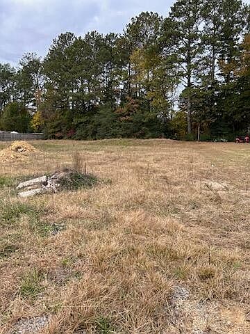 2nd image of 5085 Solar Ln NW