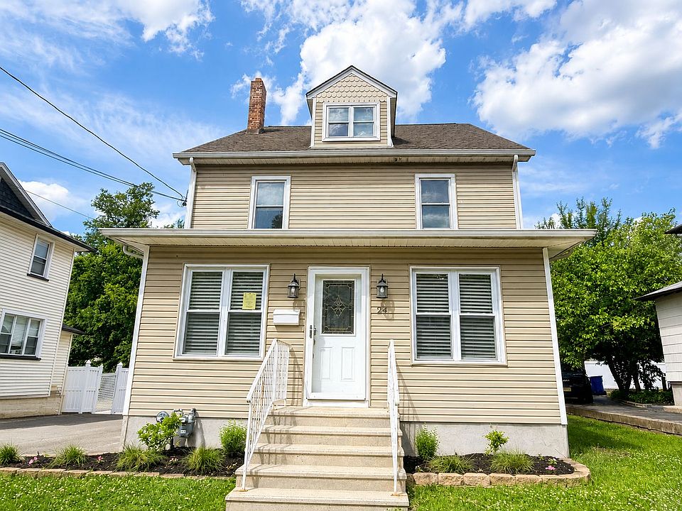 1st image of 24 Sunderland Ave
