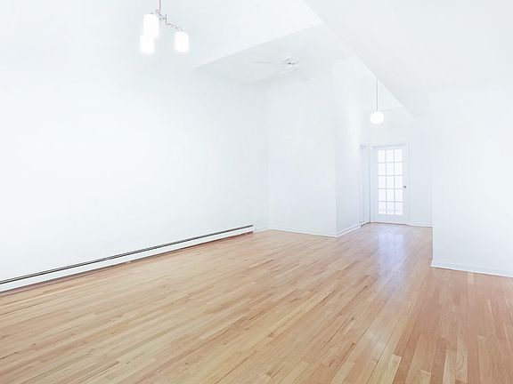 2nd image of 2085 5th Ave APT 1A