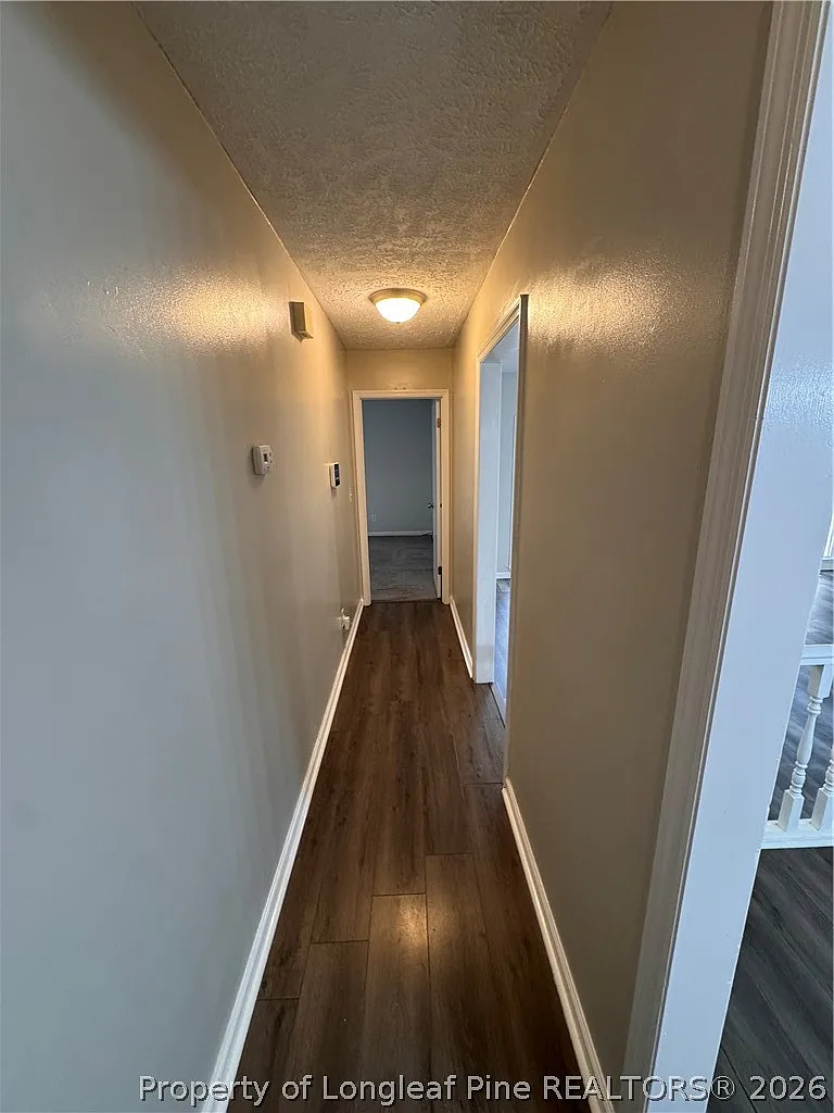 3 bed, 2.0 bath, 1722 sqft, $1,750 — Photo 4