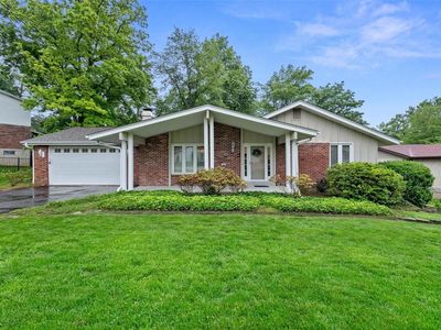 23 Leaside Ct, Ballwin, MO, 63011