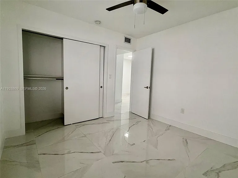 1629 SW 3rd St #5 — Photo 14