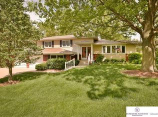 1529 S 109th St, Omaha, NE 68144