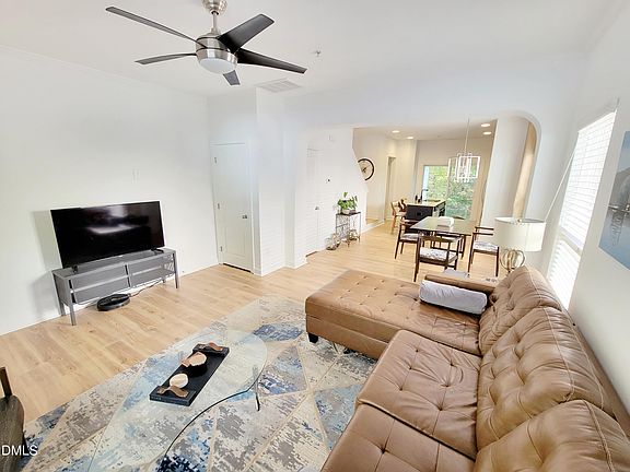 5th image of 8019 Sunset Branch Ct