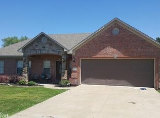 210 Kathy Ln, Scott, AR 72142