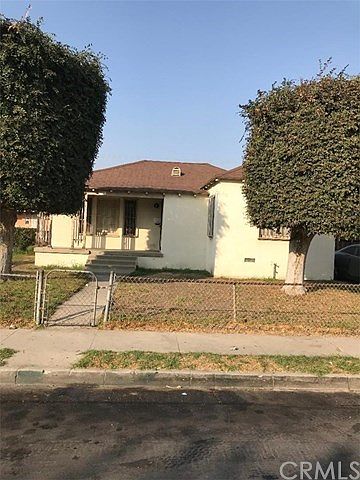 1st image of 1745 E 106th St