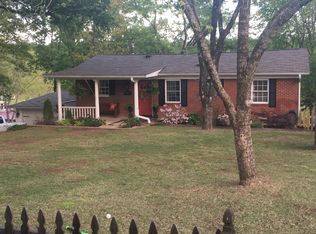 1721 Lakeshore Dr, Hot Springs, AR 71913