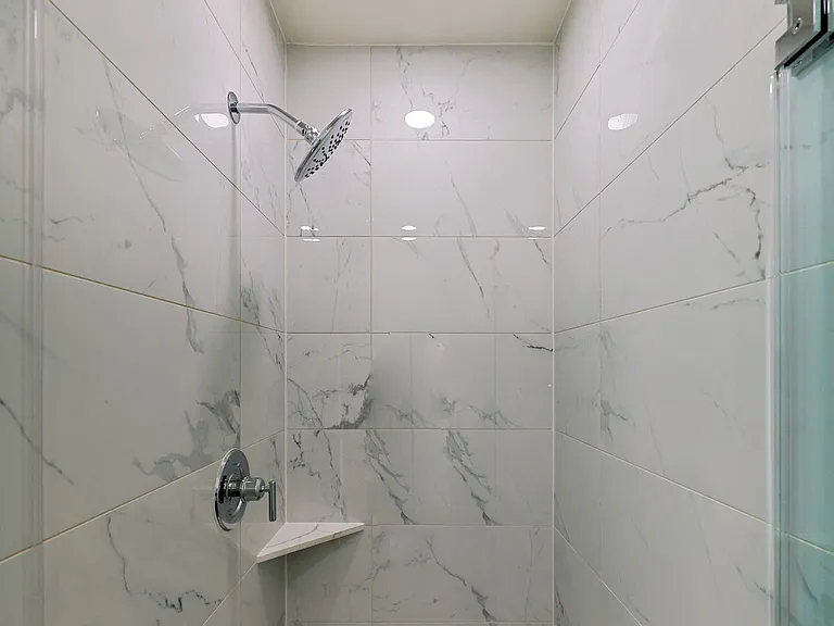 1118 W 37th Dr — Photo 38