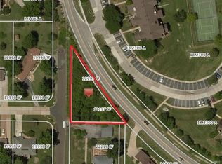 5243 Patterson Rd, Saint Louis, MO 63129