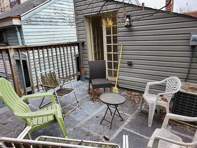 9 W Hollister St #2 — Photo 6