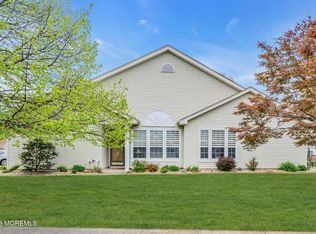 64 Symphony Avenue, Bayville, NJ 08721