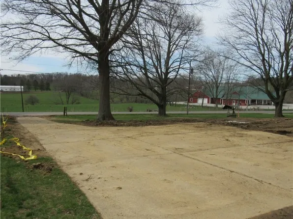 6360 Beth Ave SW, Navarre, OH 44662