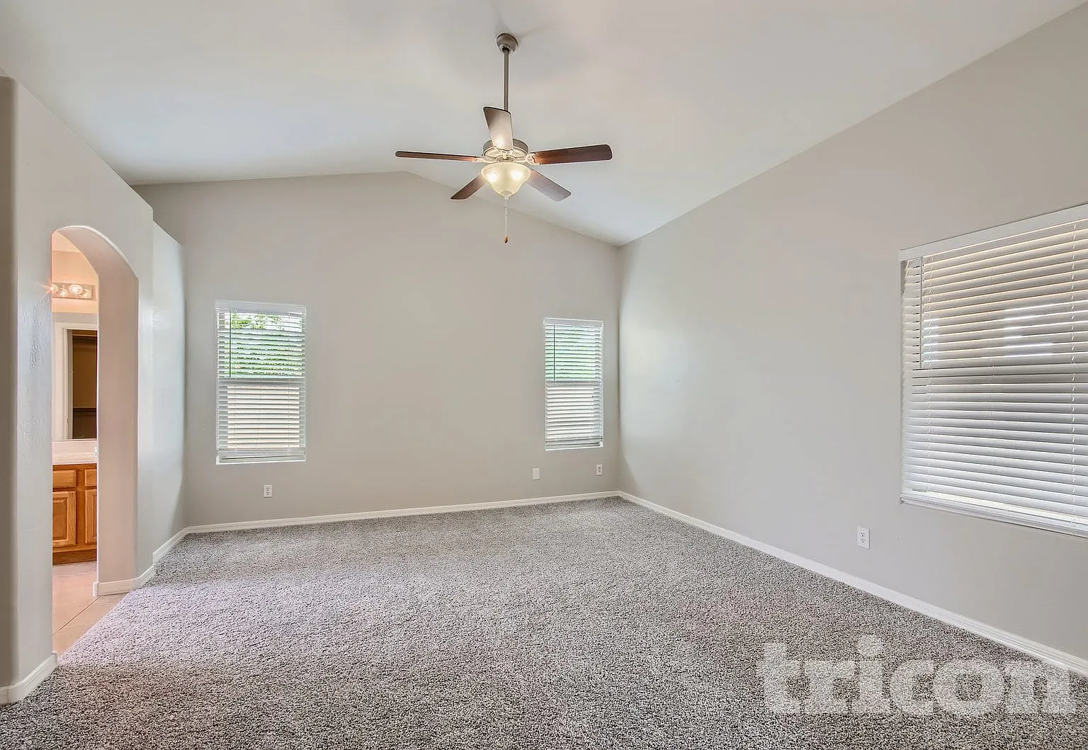 2204 W Vineyard Plains Dr Queen Creek AZ — Photo 3