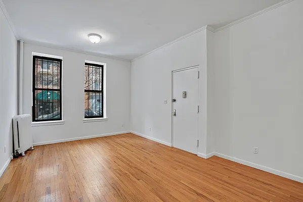 Rented by Cooper & Cooper Real Estate | media 3