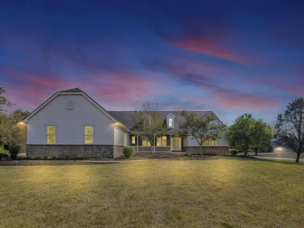 7671 Silver Springs St NW, Canal Winchester, OH 43110